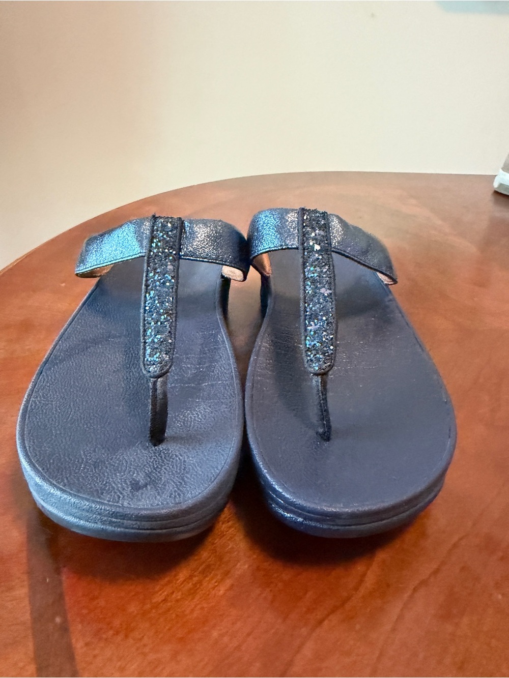 FitFlop Lulu Glitz Blue Sparkling Sandals Size 7 Slip On Toe Post Thongs - Picture 5 of 12